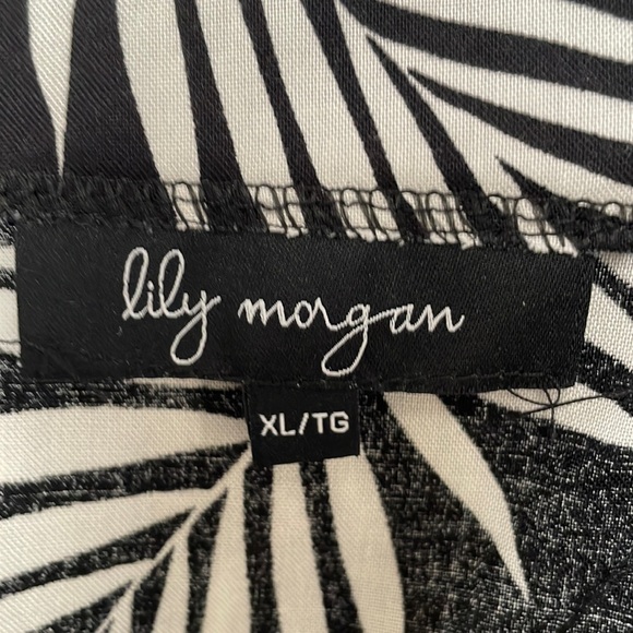 Black & White Palm Leaf Wide Leg Palazzo Pants - Picture 4 of 6